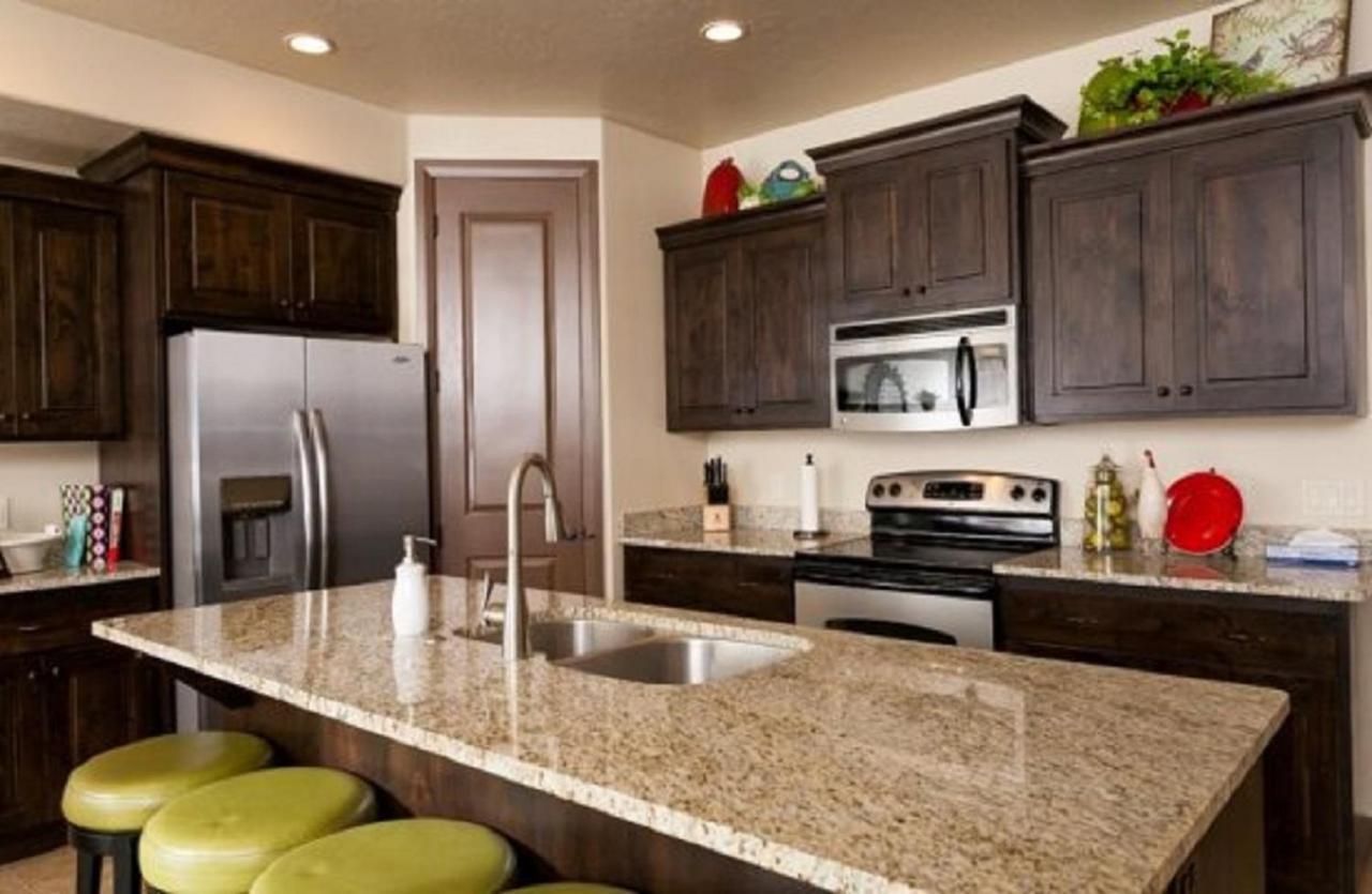 A Home Away - Stay And Play Washington Luaran gambar